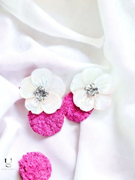 White Mop Flower Stud 1